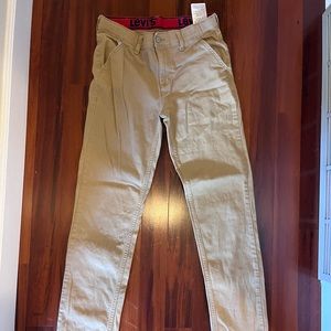 Levi’s pants/jeans